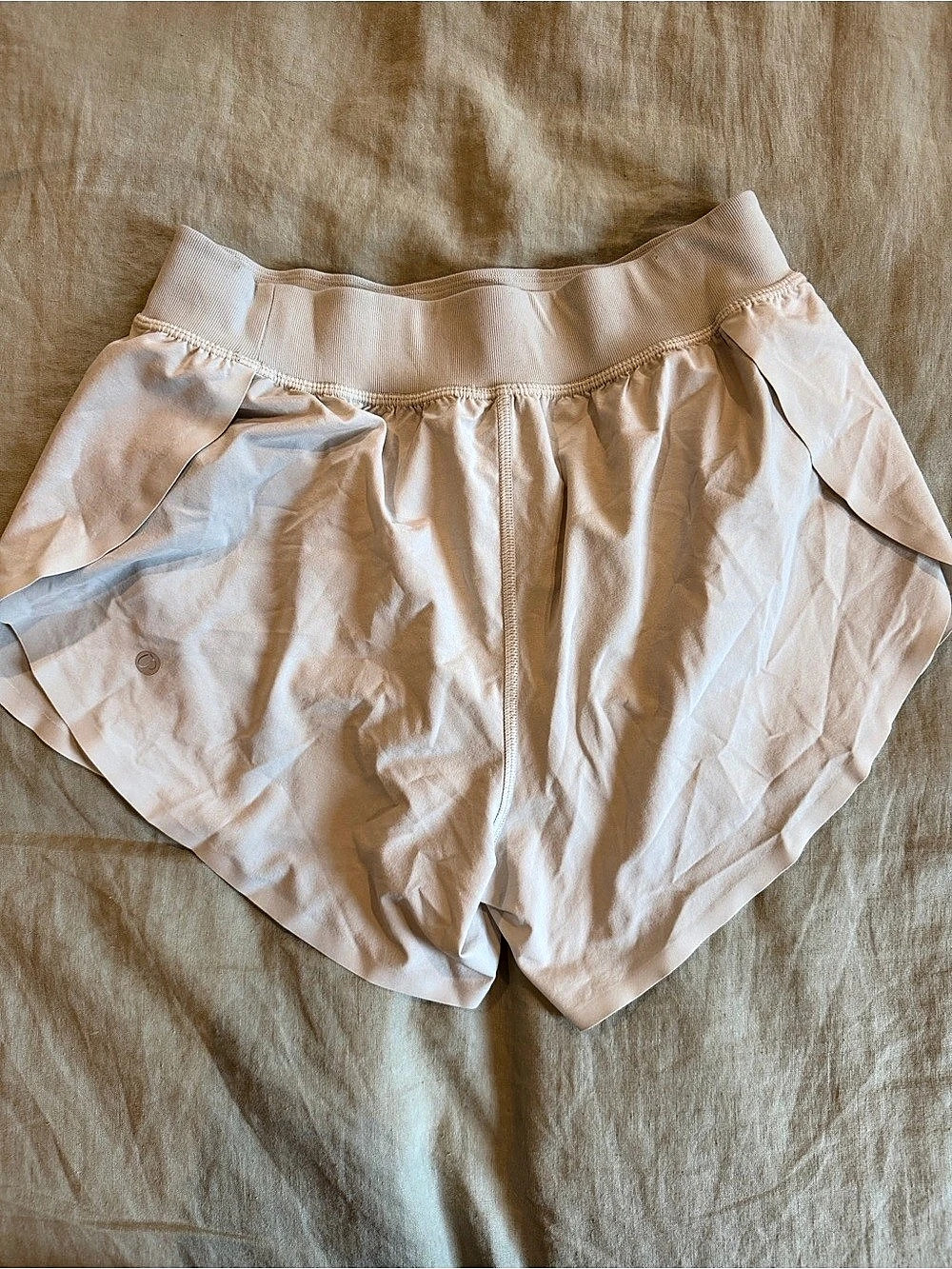 Lululemon Hotty Hot Short White Athletic Shorts CRZ yoga dupe